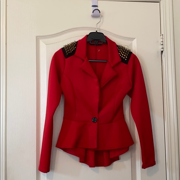 Blazer - Picture 1 of 1